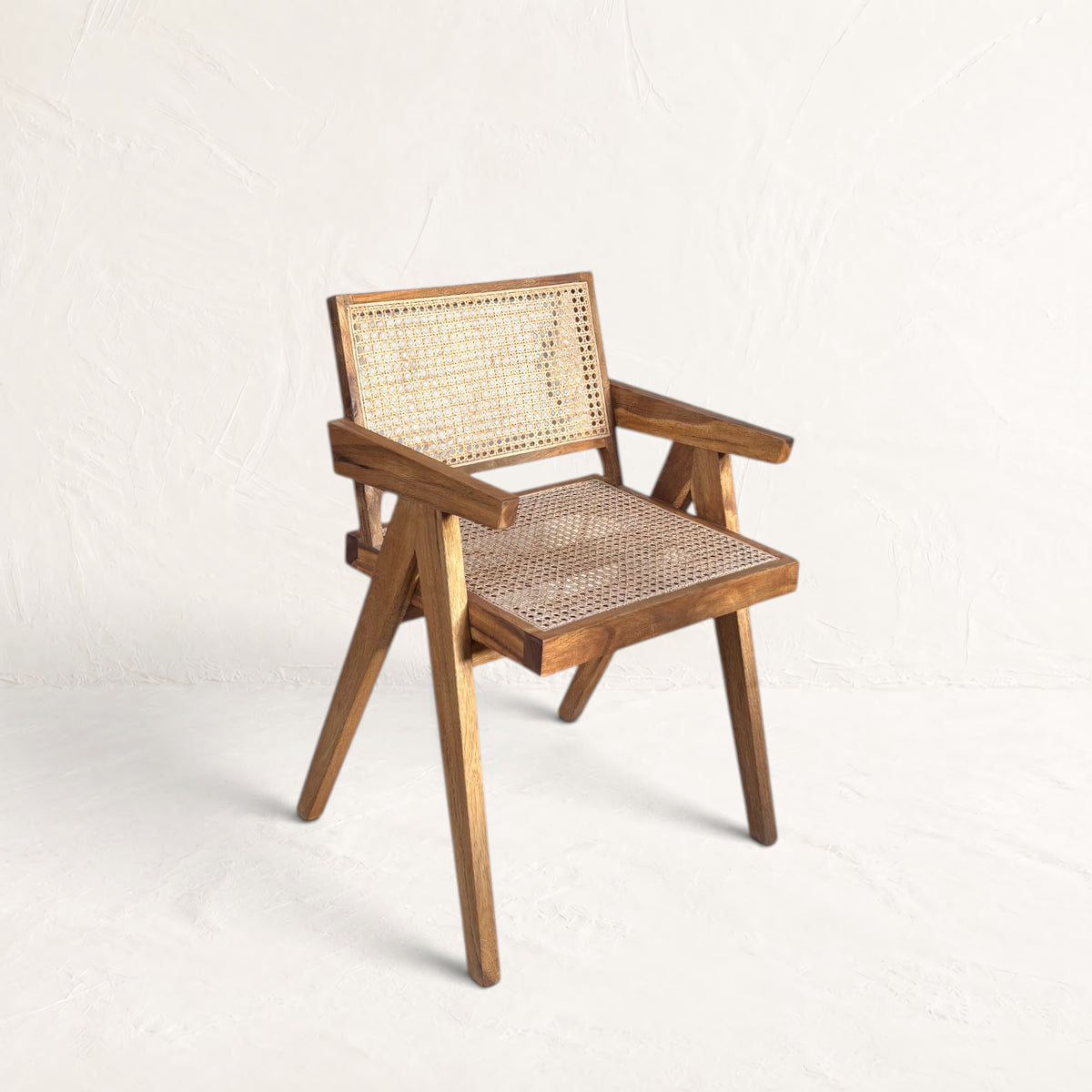 SILLA CON APOYA BRAZOS VIVA