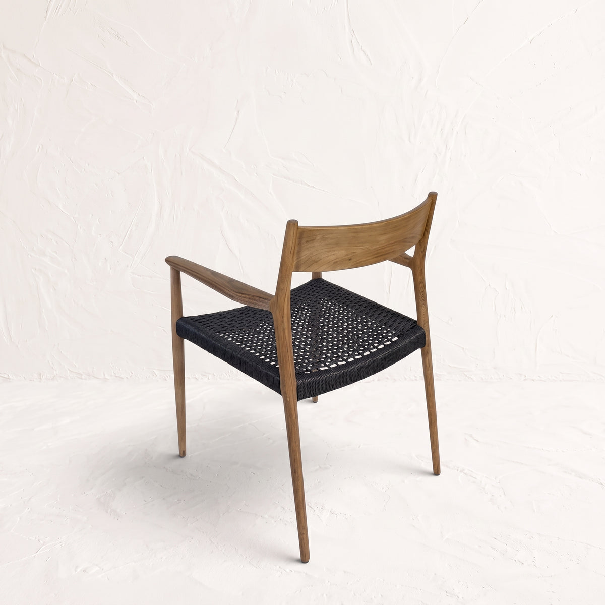 SILLA CON APOYA BRAZOS PALM SPRINGS NEGRO