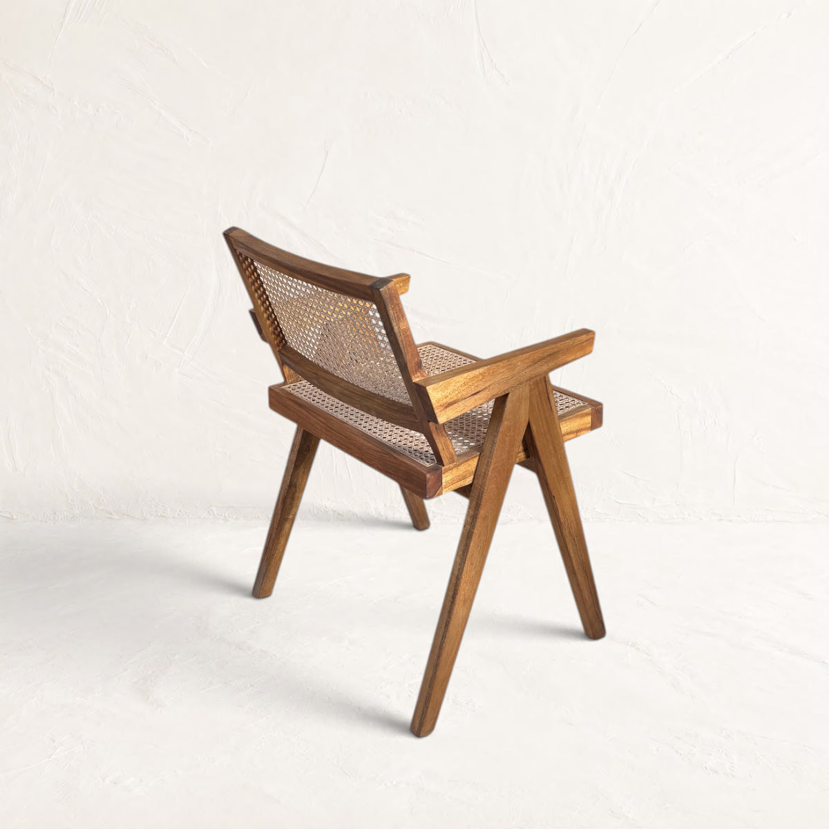SILLA CON APOYA BRAZOS VIVA