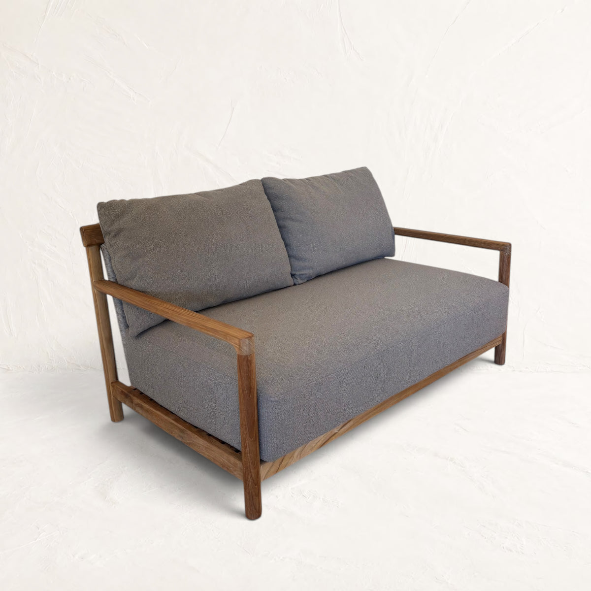 LINEA CAPISTRANO