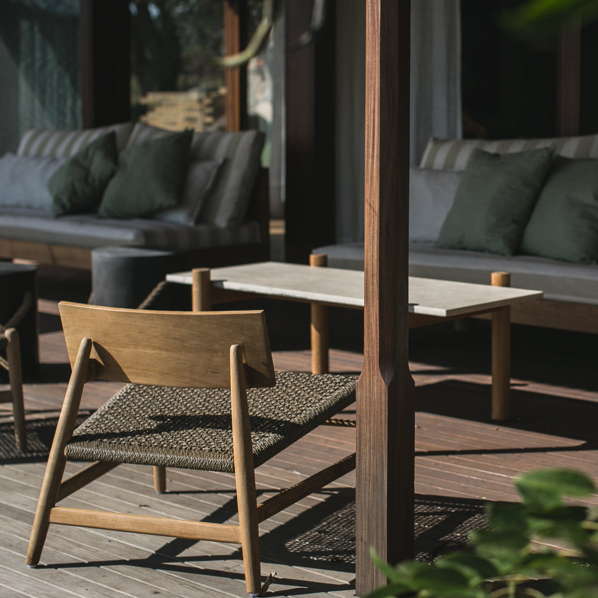 POLTRONA MONO BEIGE