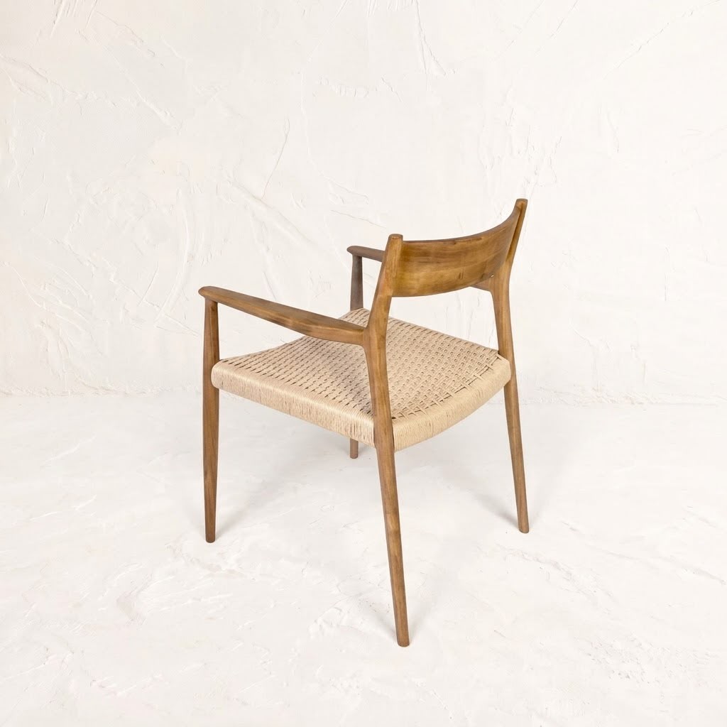 SILLA CON APOYA BRAZOS PALM SPRINGS OAT MILK